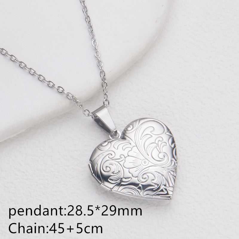 Opening Heart Women Necklace Personalized Album Box Necklace Stainless Steel Gold Necklace Design