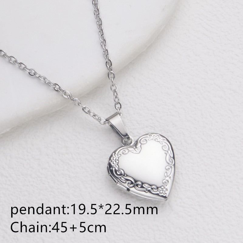 Opening Heart Women Necklace Personalized Album Box Necklace Stainless Steel Gold Necklace Design